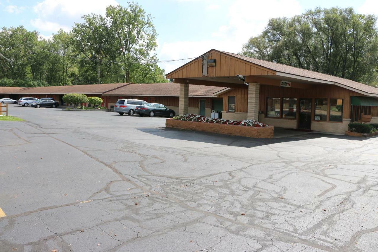 Bed Ford Inn Erie Bagian luar foto